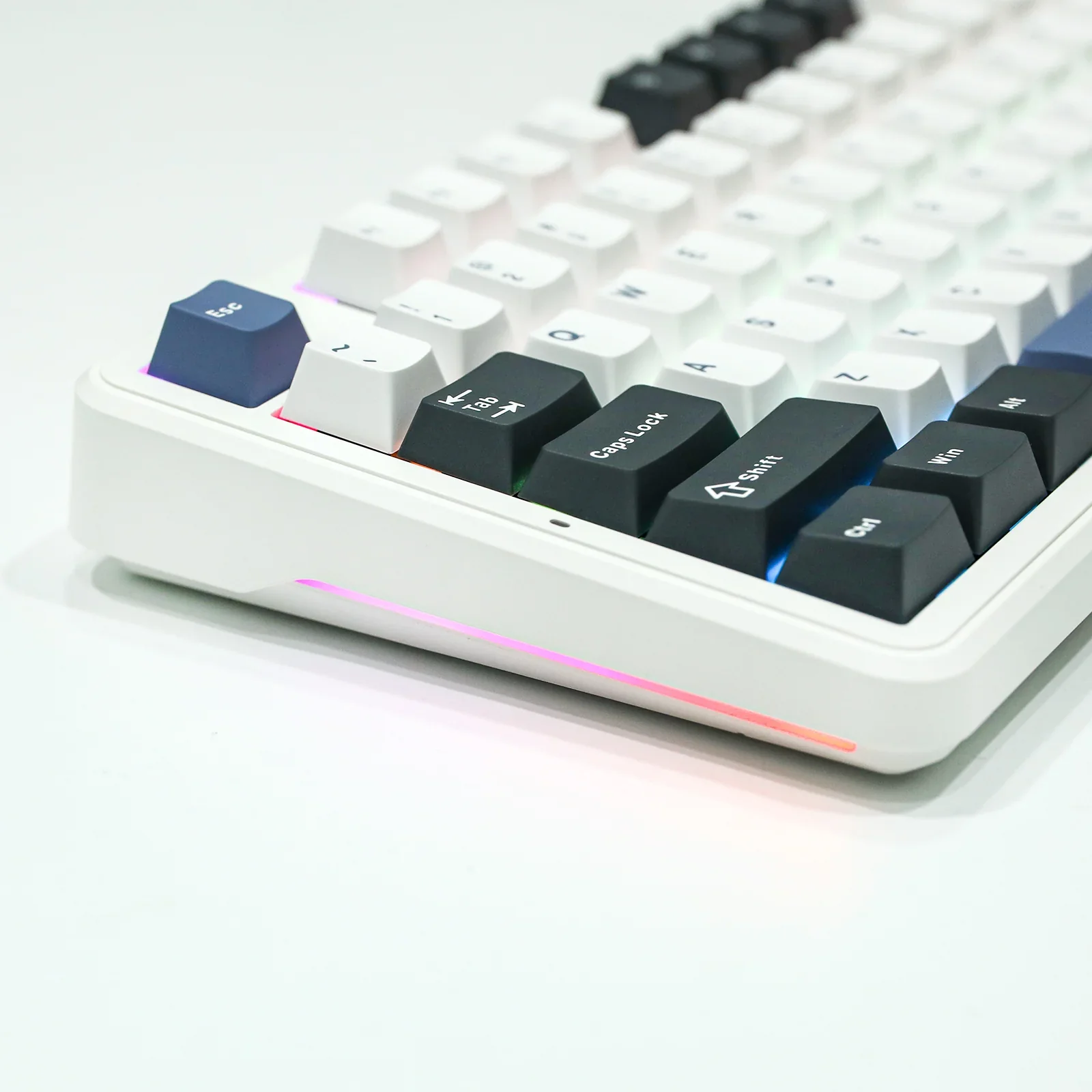 AULA F87 Pro - TKL Tri-mode Mechanical Keyboard - Image 8