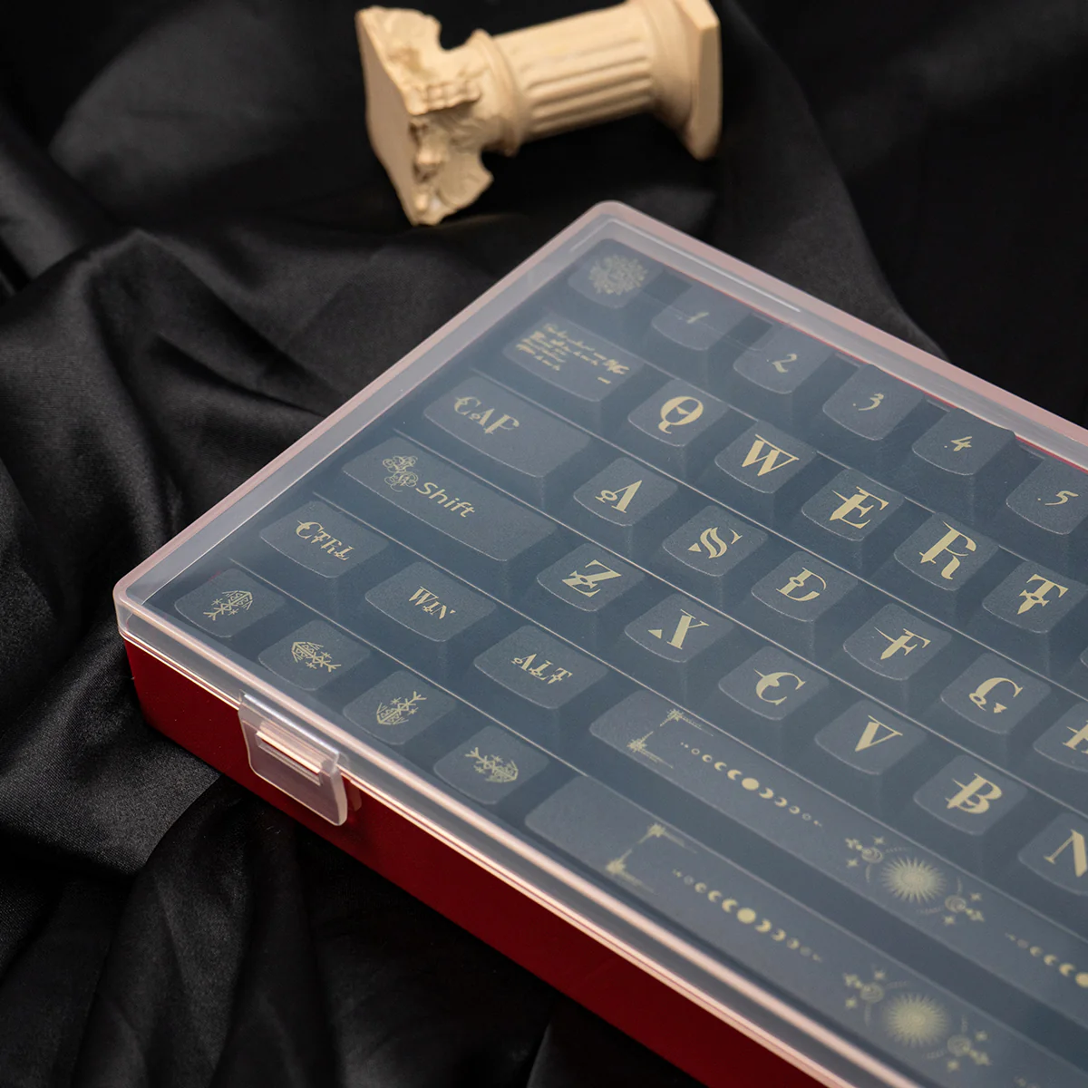 Double-Layer Mechanical Keycaps Storage Box - Image 4