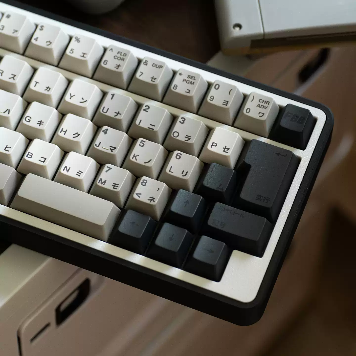 FBB - FK201 Retro Style PBT ANSI/ISO Keycap Set – Japanese Katakana N9 9009 - Image 3