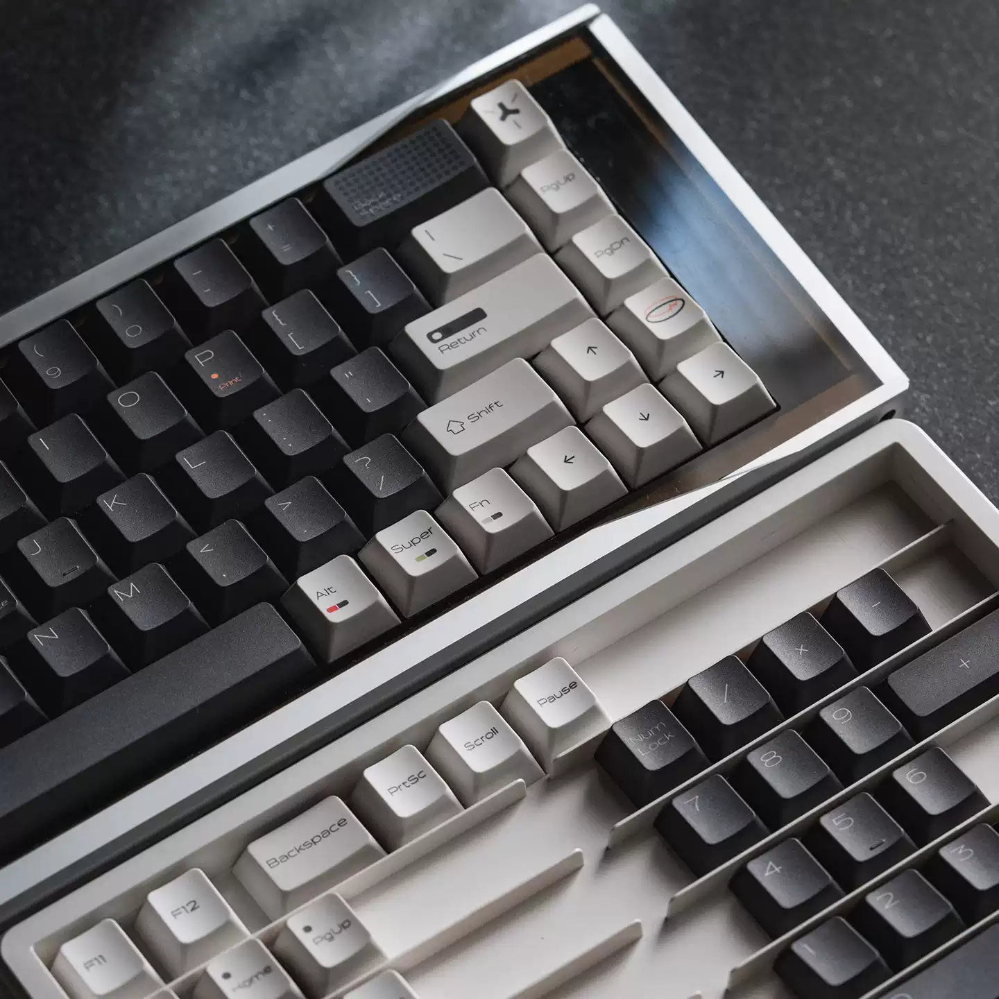 FBB - Play Minimalist PBT Dye-Sub Keycap Set - Image 4