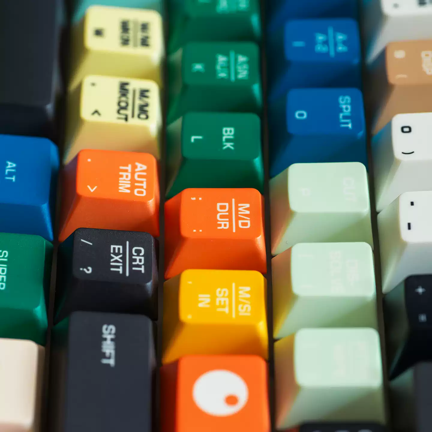 FBB - Retro CMX 3500 PBT Five-Sided ISO/ANSI Keycap Set - Image 3