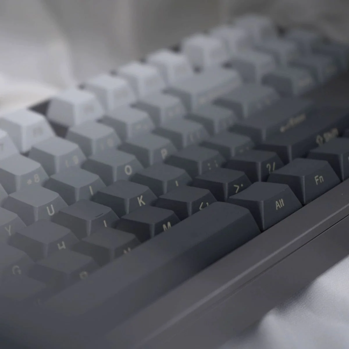 Gradient Side Engraved – 125-Key Cherry Profile ANSI Keycap Set - Image 5