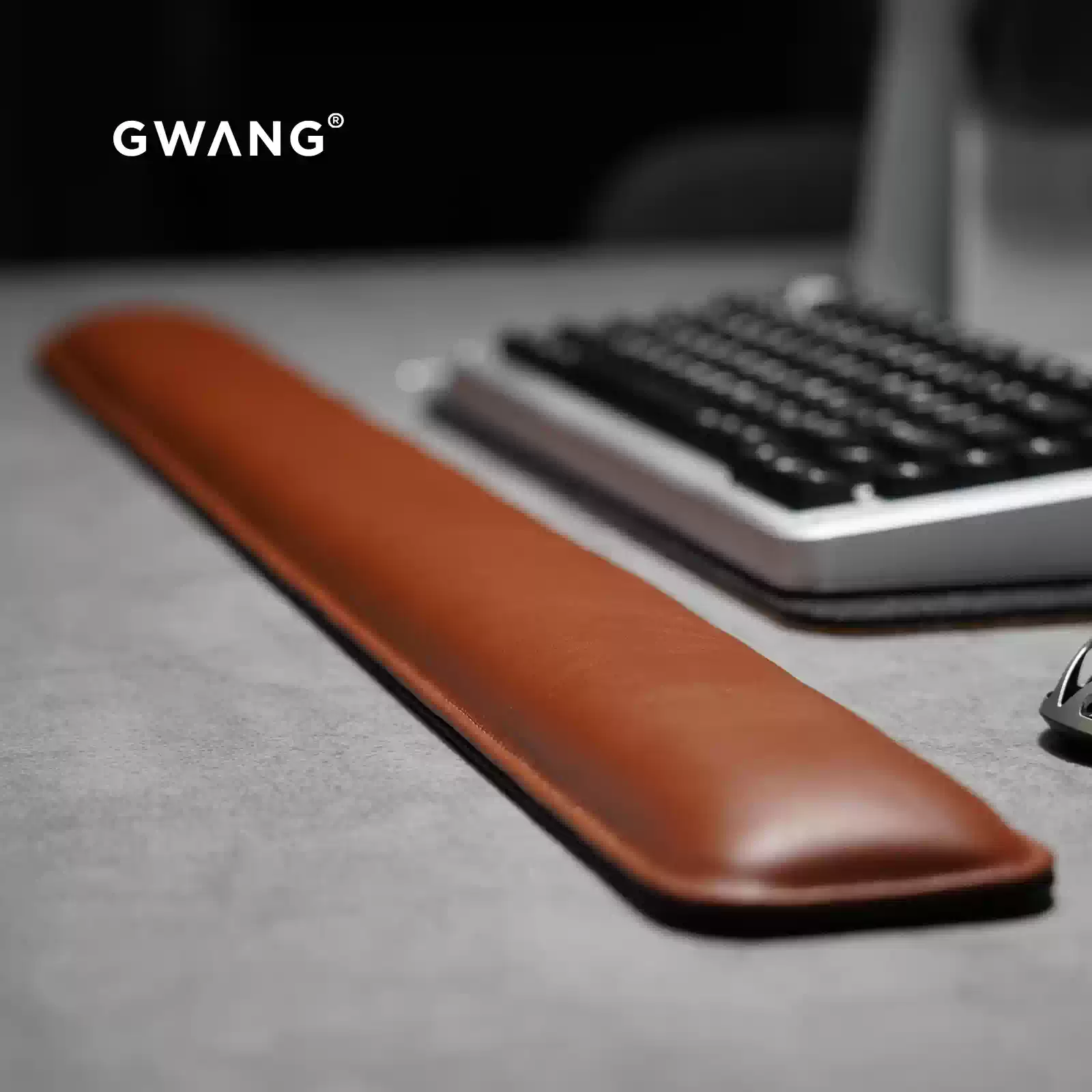 GWANG – Leather-Texture Memory Foam Wrist Rest - Image 4
