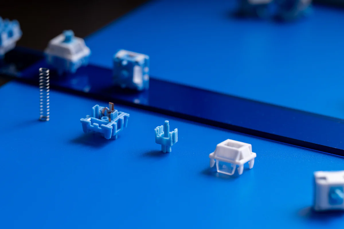 HMX XLLAB - Cloud V2 Linear Switches - Image 3