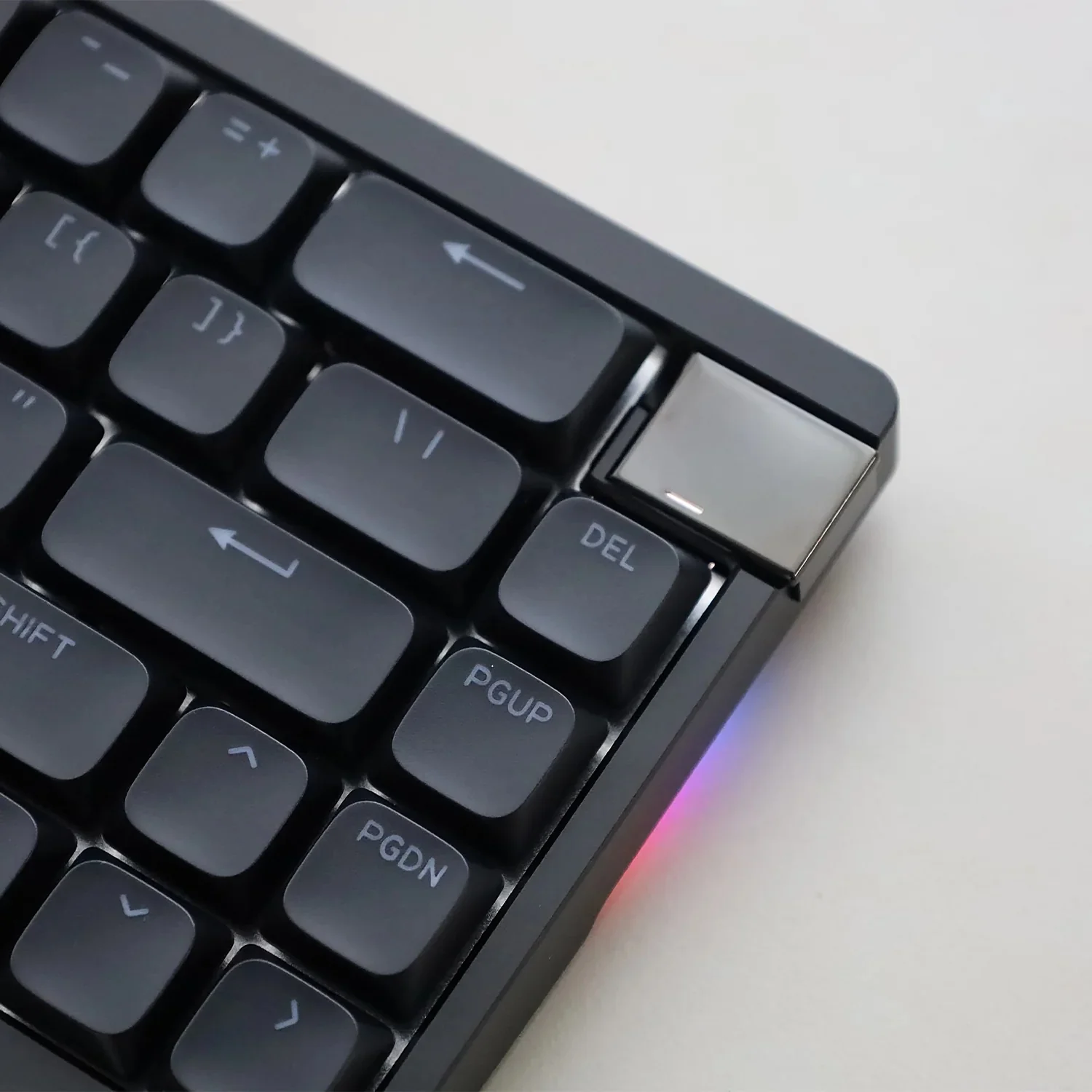 Keydous AJ68-CP Low Profile Metal HE Magnetic Keyboard - Image 4