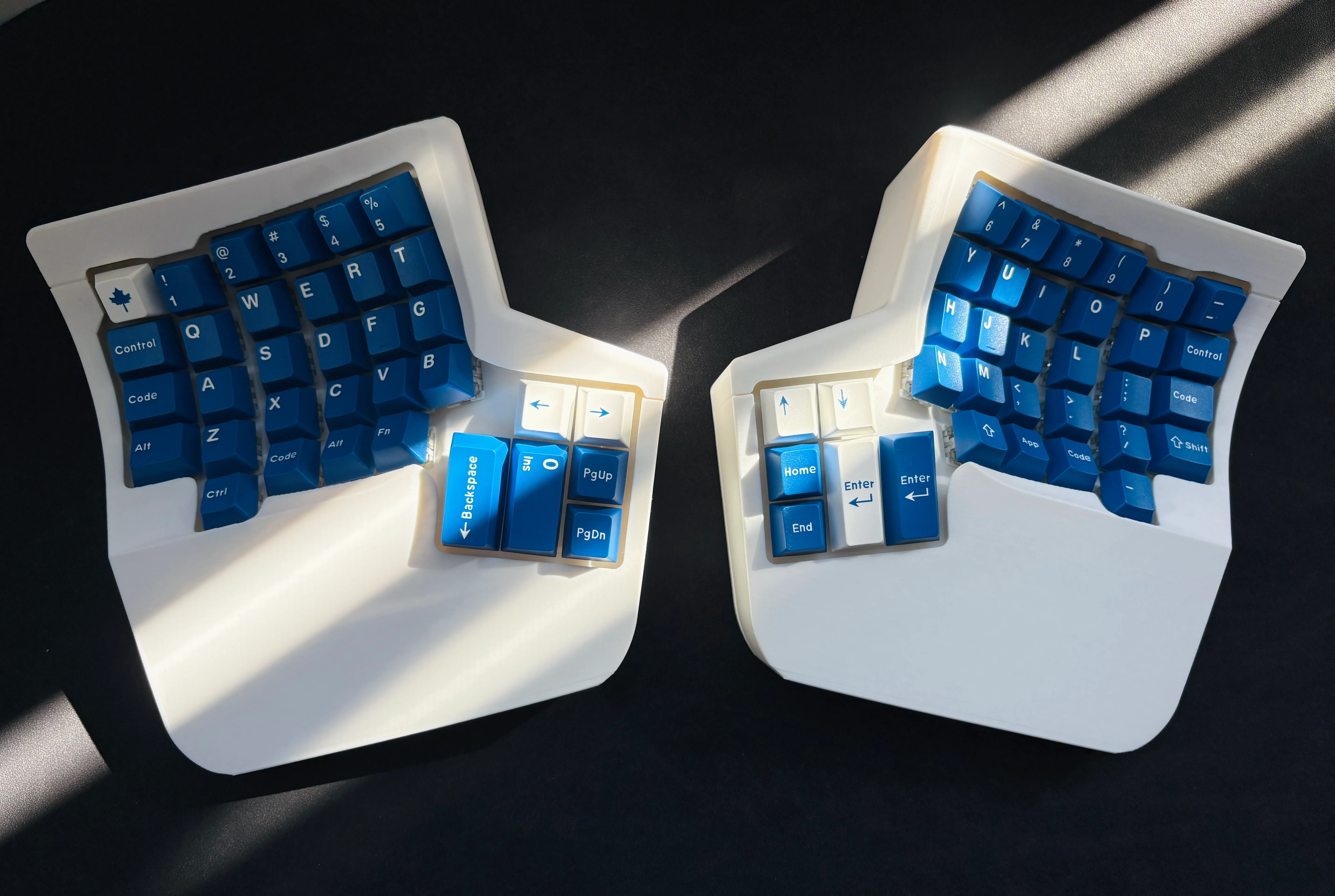 Weekin - WK Ergo 360 Split Wireless Ergonomic Mechanical Keyboard - Image 7